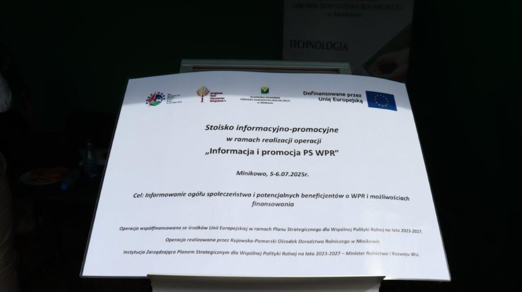 Stoisko informacyjno-promocyjne KSOW+ podczas targów AGRO-TECH Minikowo 2025 (8)